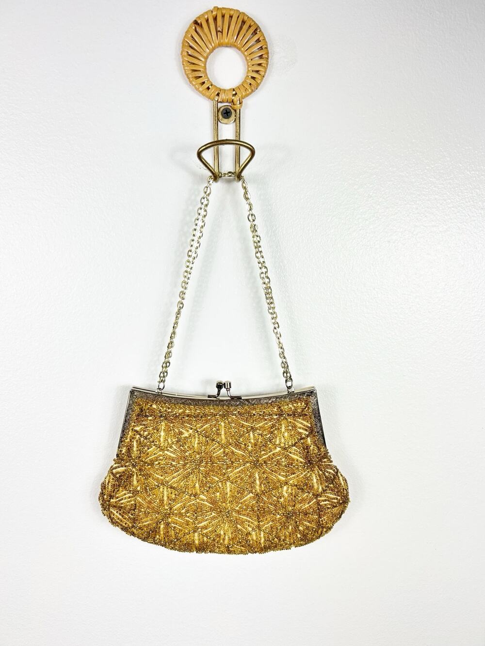 Vintage Magid Hong Kong Gold Beaded Purse Handbag Clutch Clamshell Bag